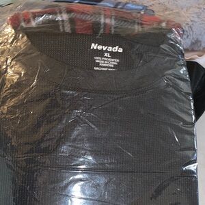 Nevada Men’s Black top and plaid bottom pajamas set XL